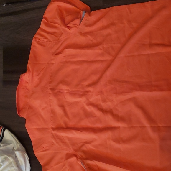Under Armor Orange button-up shirt - Picture 5 of 6